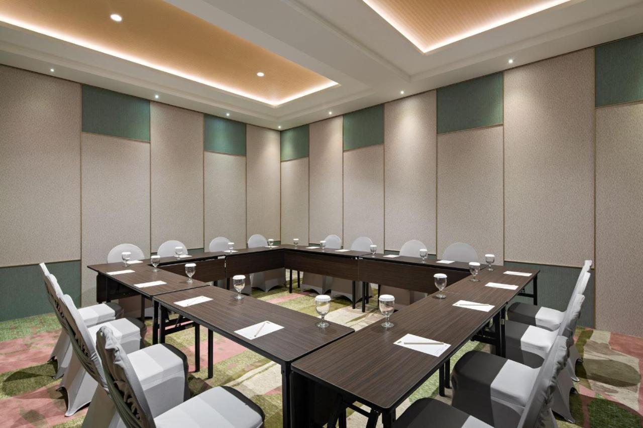 Maxonehotels At Kota Harapan Indah-Bekasi Exteriér fotografie