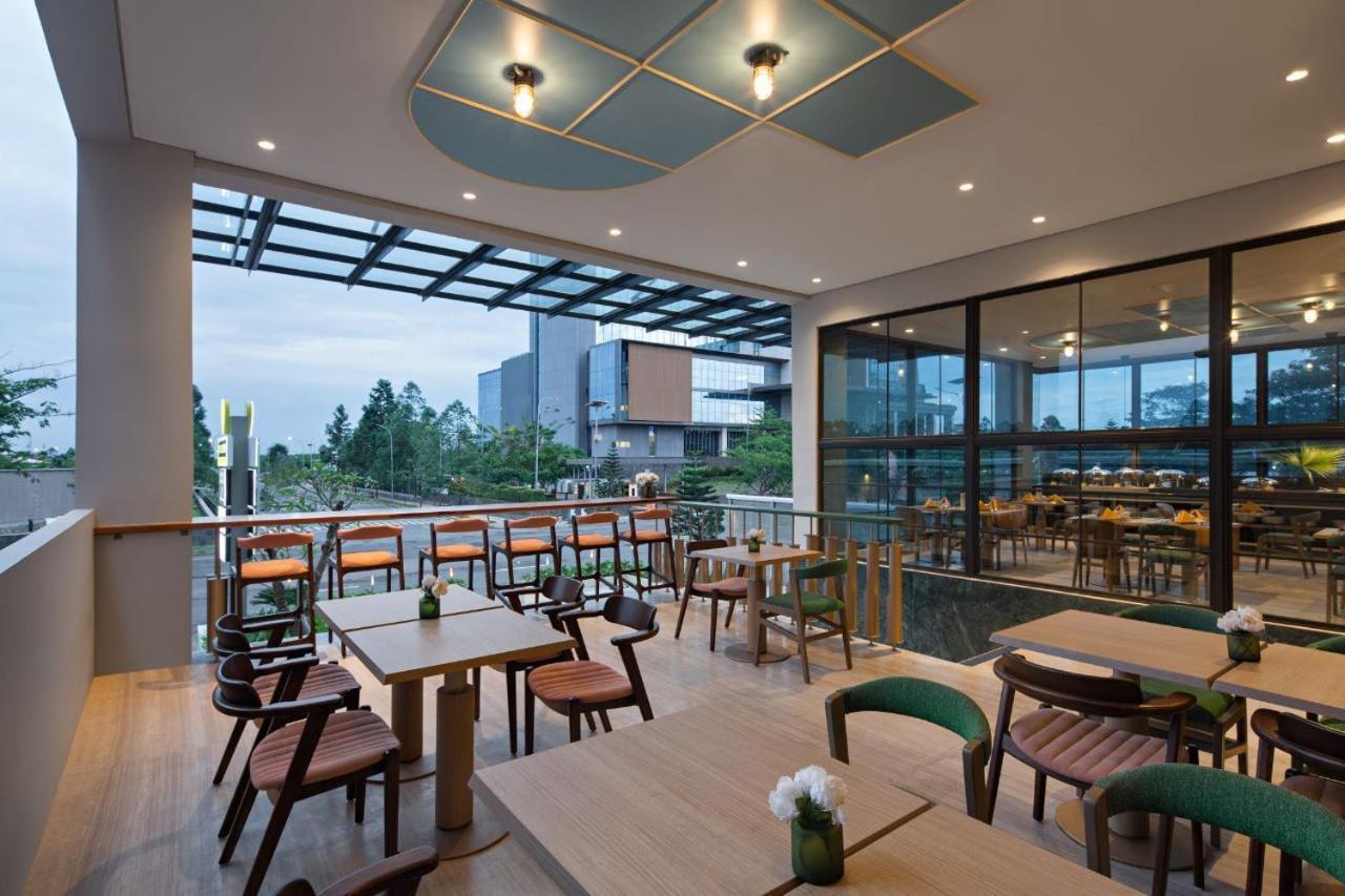 Maxonehotels At Kota Harapan Indah-Bekasi Exteriér fotografie