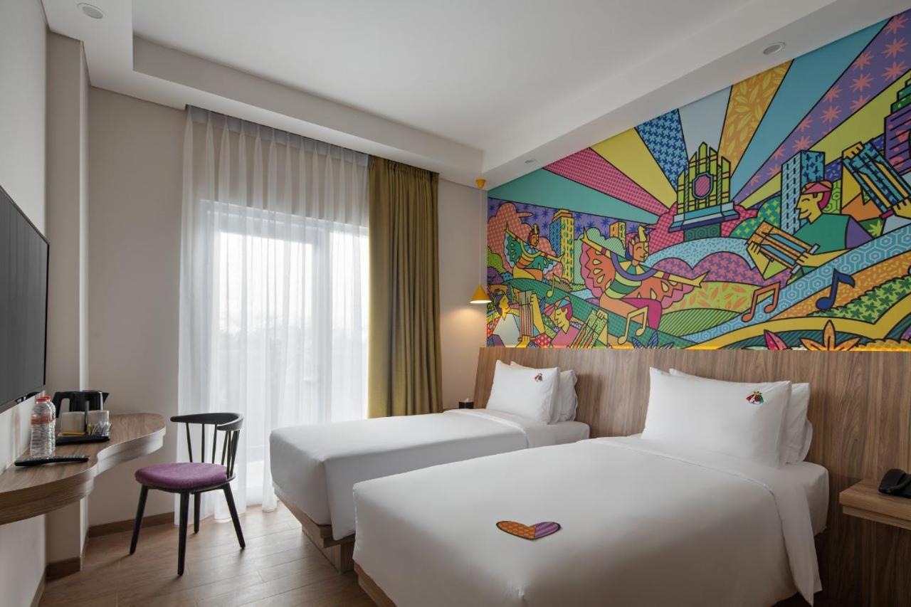 Maxonehotels At Kota Harapan Indah-Bekasi Exteriér fotografie